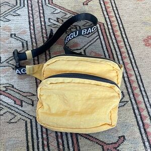 BAGGU Mustard Belt Bag